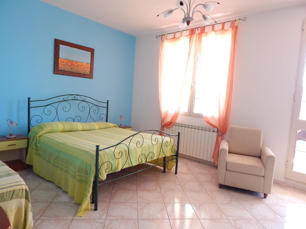 Bed and Breakfast Arcobaleno à Novoli Extérieur photo